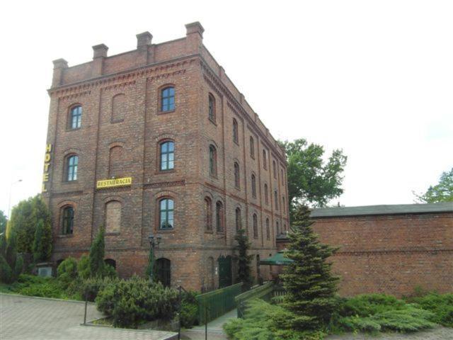 Hotel Maly Mlyn Stargard Szczeciński Exterior foto
